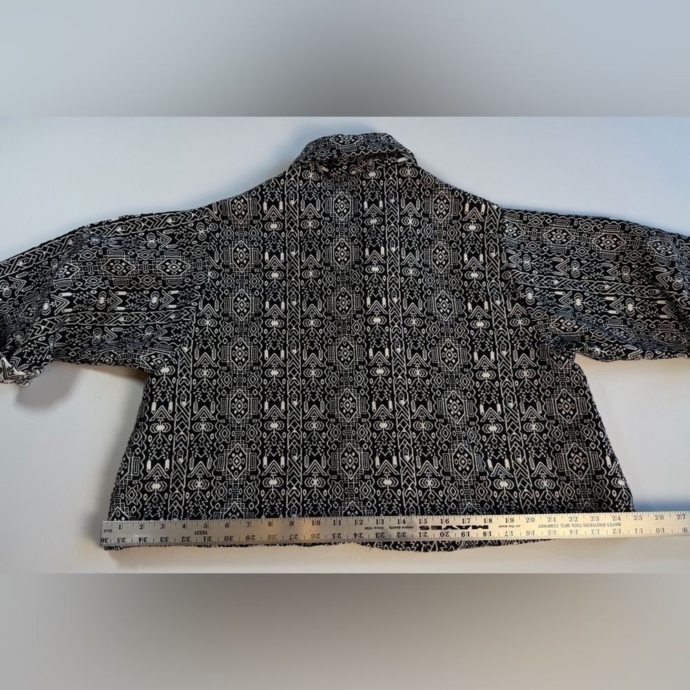 Ecoté Cropped Boxy Brocade Swing Jacket Small EUC - Picture 7 of 11